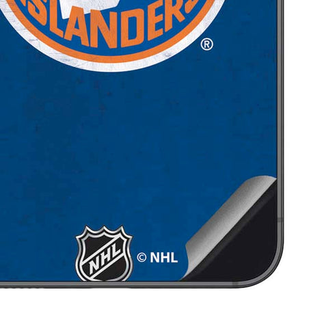 NHL New York Islanders Distressed Galaxy S23 FE Skin