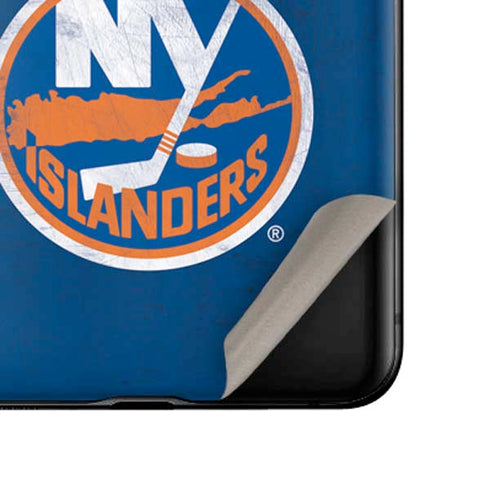 NHL New York Islanders Distressed Galaxy Z Flip Skin