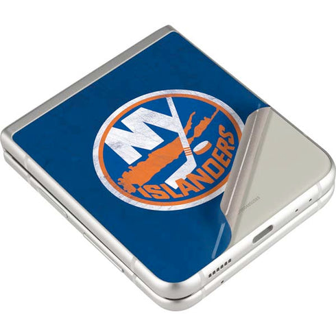 NHL New York Islanders Distressed Galaxy Z Flip3 5G Skin