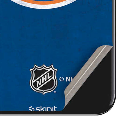 NHL New York Islanders Distressed iPhone SE (2nd & 3rd Gen) Skin