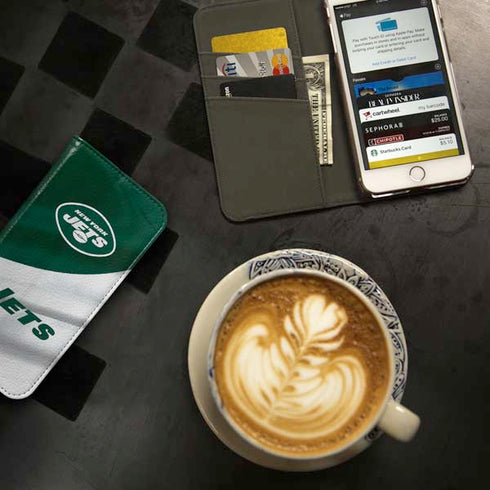 NFL New York Jets iPhone SE (2nd & 3rd Gen) Folio Case