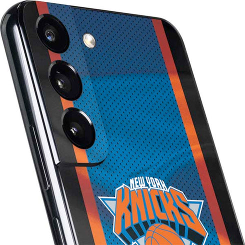 NBA New York Knicks Away Jersey Galaxy S22 Plus Skin