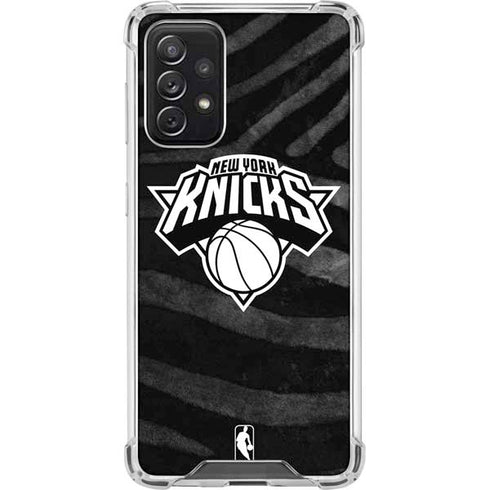 NBA New York Knicks Black Animal Print Galaxy A72 5G Clear Case