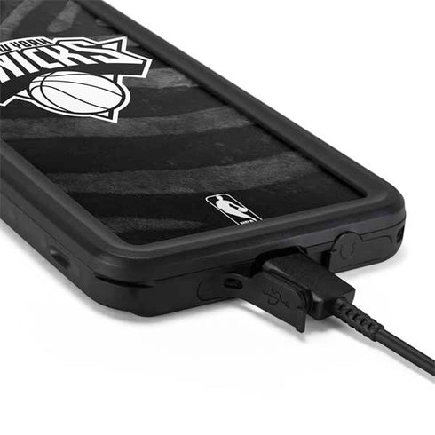NBA New York Knicks Black Animal Print Galaxy S20 Plus Waterproof Case
