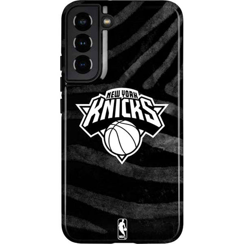 NBA New York Knicks Black Animal Print Galaxy S22 Plus Pro Case
