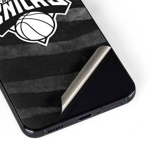 NBA New York Knicks Black Animal Print Galaxy S22 Skin