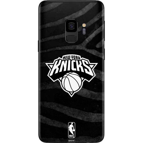 NBA New York Knicks Black Animal Print Galaxy S9 Skin
