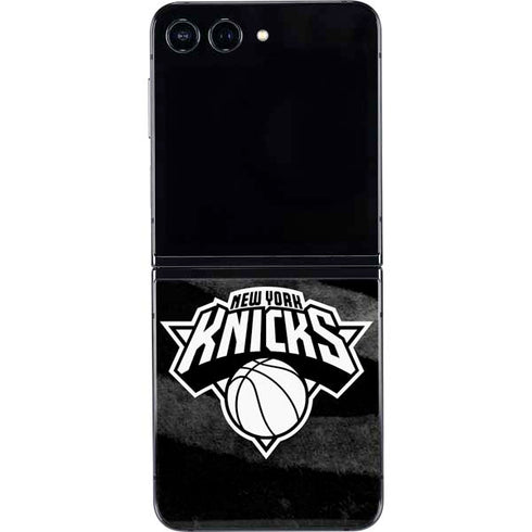 NBA New York Knicks Black Animal Print Galaxy Z Flip5 5G Skin
