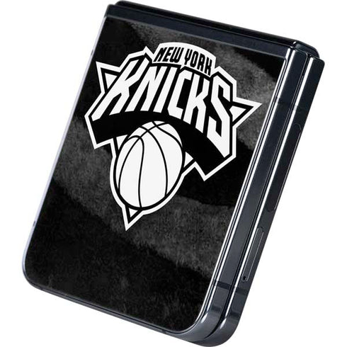 NBA New York Knicks Black Animal Print Galaxy Z Flip5 5G Skin