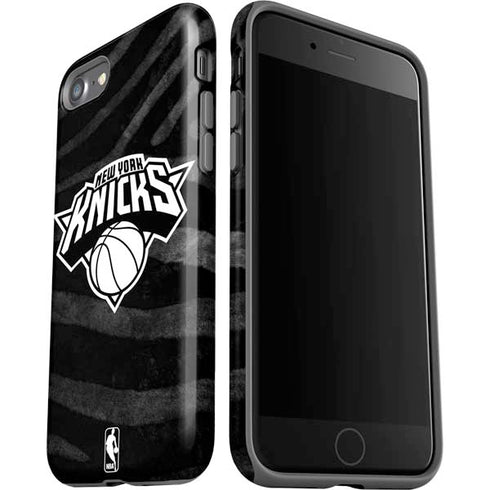 NBA New York Knicks Black Animal Print iPhone SE (2nd & 3rd Gen) Pro Case