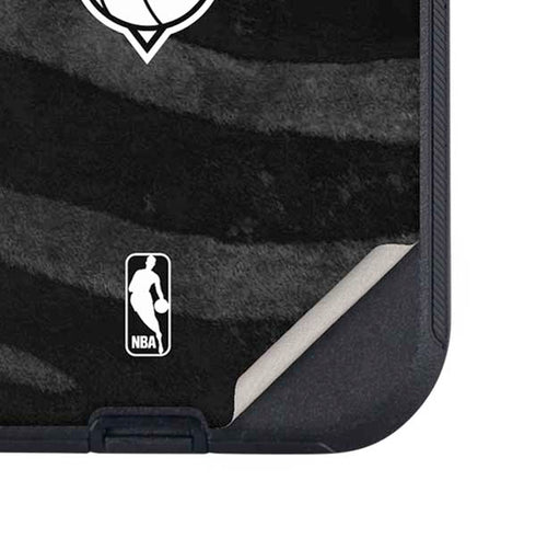 NBA New York Knicks Black Animal Print Otterbox Defender iPhone Skin
