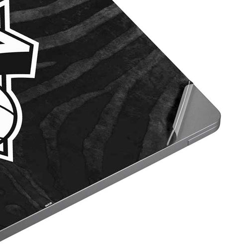 NBA New York Knicks Black Animal Print Universal Laptop 18in (14.6 x 10.6in) Skin