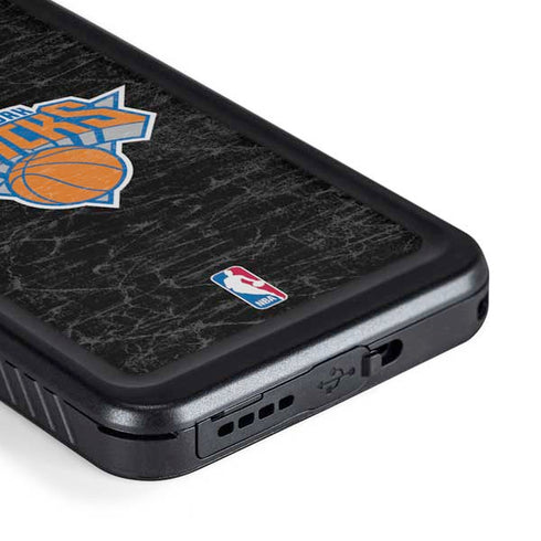 NBA New York Knicks Black Secondary Logo Galaxy S23 Waterproof Case