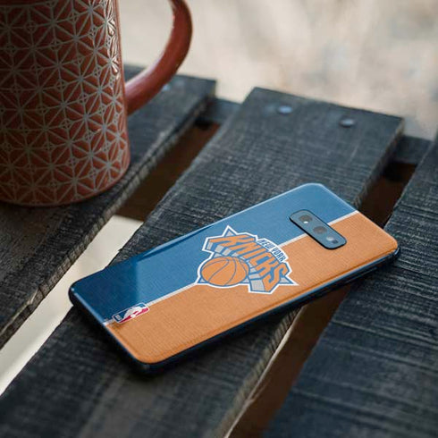NBA New York Knicks Canvas Galaxy S10e Skin