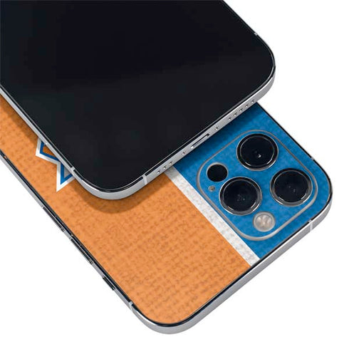 NBA New York Knicks Canvas iPhone 12 Pro Skin