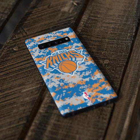 NBA New York Knicks Digi Camo Galaxy S10 Skin