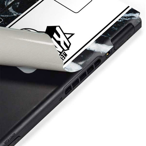 NBA New York Knicks Marble Nintendo Switch Bundle Skin