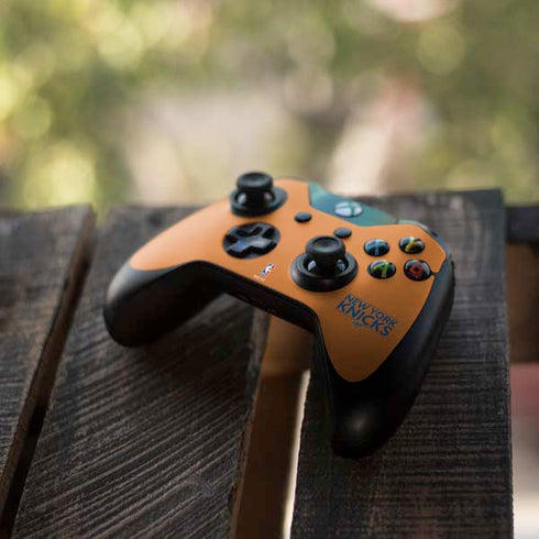 NBA New York Knicks Standard - Orange Xbox One Controller Skin