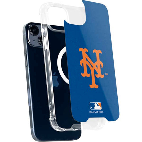MLB New York Mets - Solid Distressed iPhone 15 Plus MagSafe Case