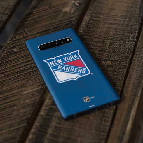 NHL New York Rangers Distressed Galaxy S10 Skin