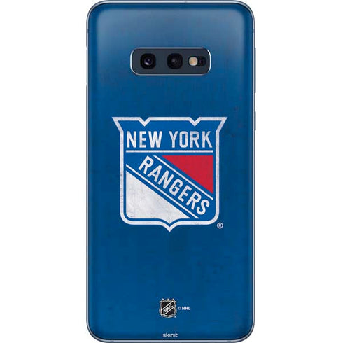 NHL New York Rangers Distressed Galaxy S10e Skin