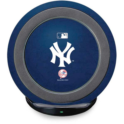MLB New York Yankees - Solid Distressed Fast Charge Wireless Charging Stand Skin