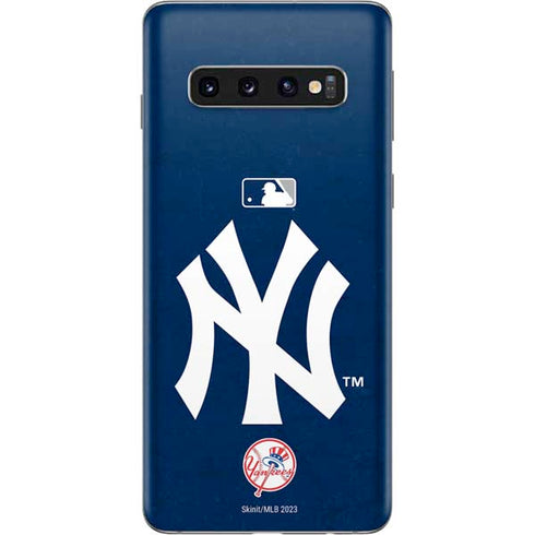 MLB New York Yankees - Solid Distressed Galaxy S10 Skin