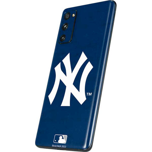 MLB New York Yankees - Solid Distressed Galaxy S20 Fan Edition Skin
