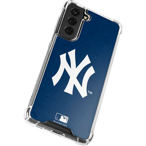 MLB New York Yankees - Solid Distressed Galaxy S22 Plus Clear Case