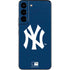 MLB New York Yankees - Solid Distressed Galaxy S22 Skin