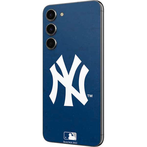 MLB New York Yankees - Solid Distressed Galaxy S23 Plus Skin