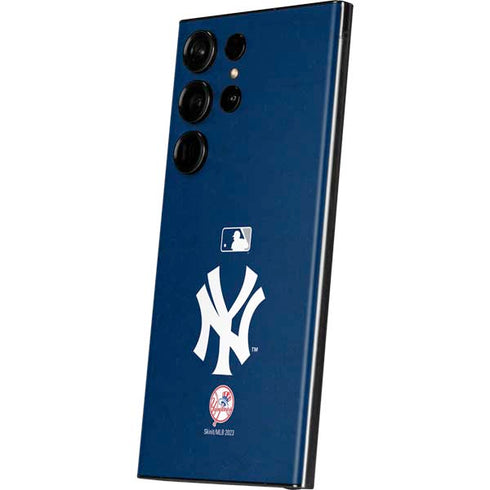 MLB New York Yankees - Solid Distressed Galaxy S23 Ultra Skin