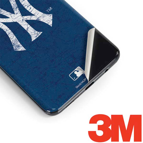 MLB New York Yankees - Solid Distressed Galaxy S9 Plus Skin