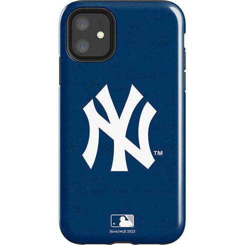 MLB New York Yankees - Solid Distressed iPhone 11 Impact Case