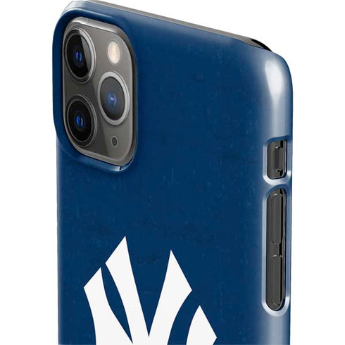 MLB New York Yankees - Solid Distressed iPhone 11 Pro Max Lite Case