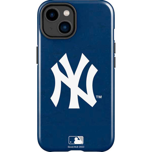 MLB New York Yankees - Solid Distressed iPhone 15 Plus Impact Case