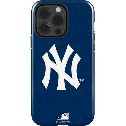 MLB New York Yankees - Solid Distressed iPhone 14 Pro Impact Case