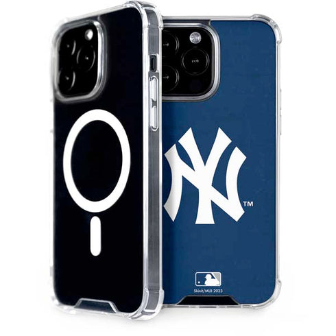 MLB New York Yankees - Solid Distressed iPhone 15 Pro Max MagSafe Case