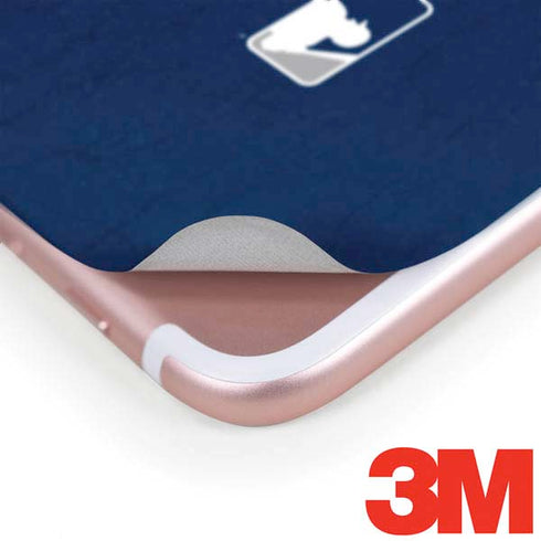 MLB New York Yankees - Solid Distressed iPhone 8 Plus Skin