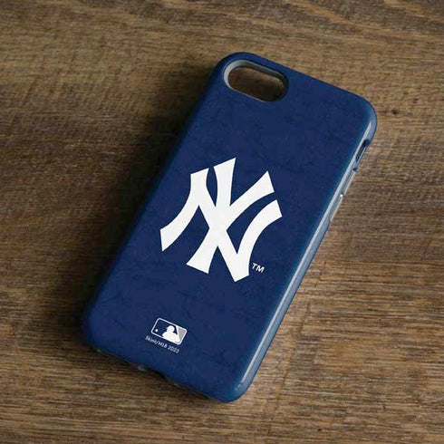 MLB New York Yankees - Solid Distressed iPhone 8 Pro Case