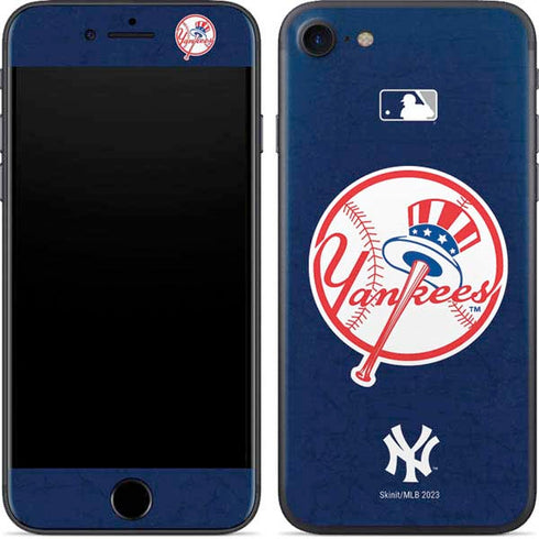 MLB New York Yankees - Solid Distressed iPhone 8 Skin