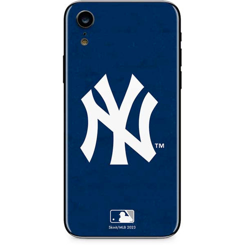 MLB New York Yankees - Solid Distressed iPhone XR Skin