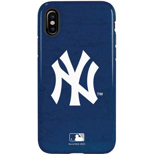 MLB New York Yankees - Solid Distressed iPhone XS Pro Case