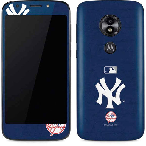 MLB New York Yankees - Solid Distressed Moto E5 Play Skin