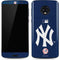 MLB New York Yankees - Solid Distressed Moto G6 Skin
