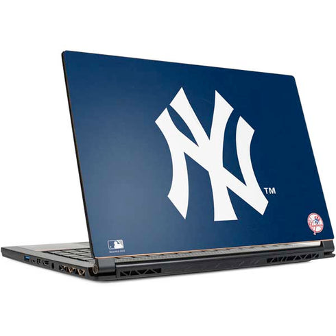 MLB New York Yankees - Solid Distressed MSI GS65 Stealth Laptop Skin