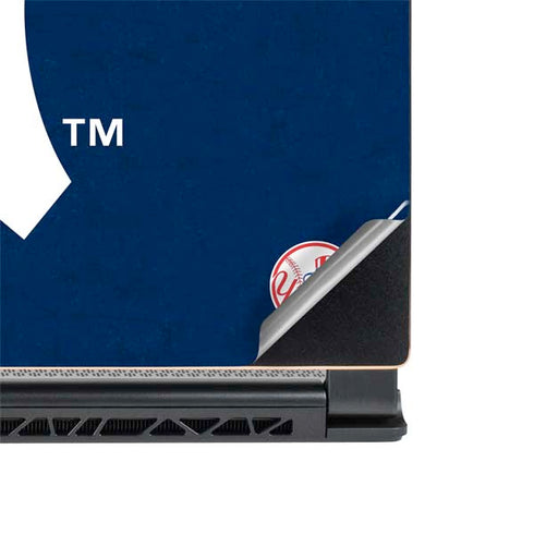 MLB New York Yankees - Solid Distressed MSI GS65 Stealth Laptop Skin