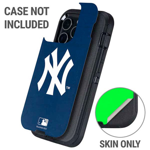 MLB New York Yankees - Solid Distressed Otterbox Defender iPhone Skin