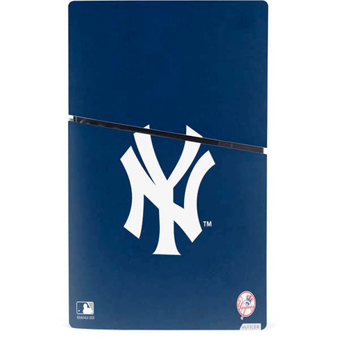MLB New York Yankees - Solid Distressed PS5 Slim Digital Edition Bundle Skin