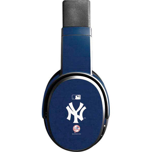 MLB New York Yankees - Solid Distressed Skullcandy Crusher Wireless Skin